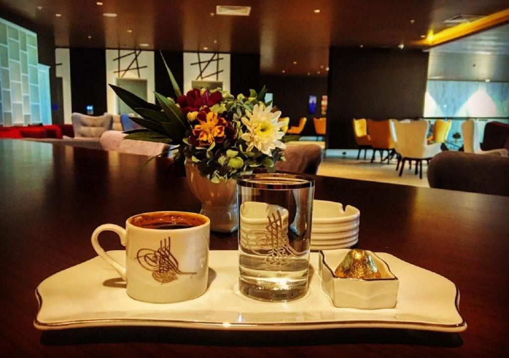 هتل ایفوریا باتومی